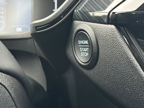 New 2025 Ford Escape ST-Line w/ Cold Weather Package image 22