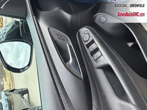 New 2026 Buick Envista Sport Touring w/ Convenience I Package FWD image 8