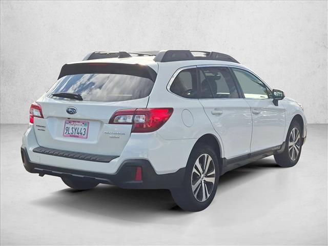 Used 2019 Subaru Outback 3.6R Limited AWD/4WD image 5