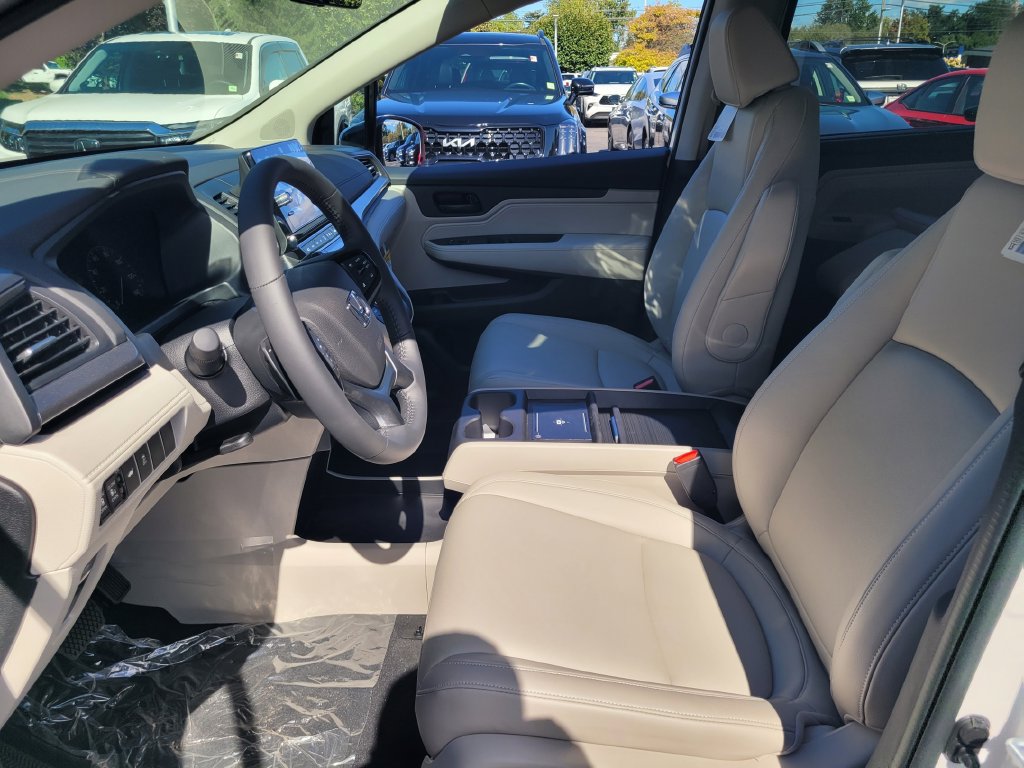 New 2027 Honda Odyssey EX-L image 15