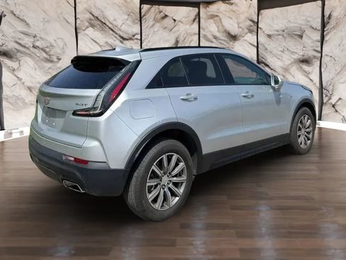 Used 2019 Cadillac XT4 Sport w/ Cold Weather Package FWD image 4