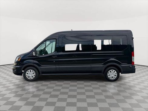 Used 2024 Ford Transit 350 XLT RWD image 4