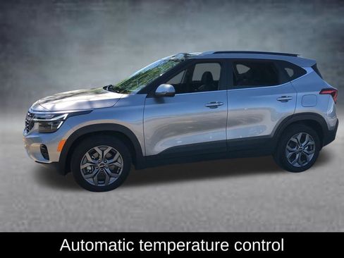 Used 2024 Kia Seltos S AWD/4WD image 7
