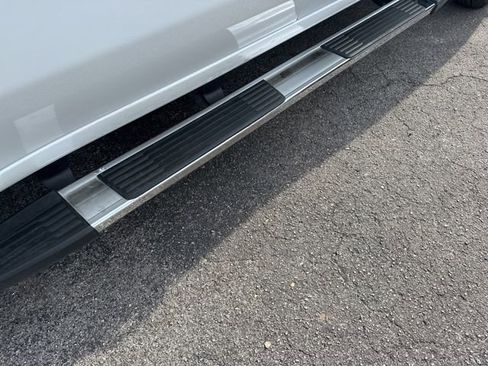 Used 2024 Chevrolet Silverado 2500 LT image 48