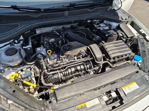Used 2025 Volkswagen Jetta Sport FWD image 35