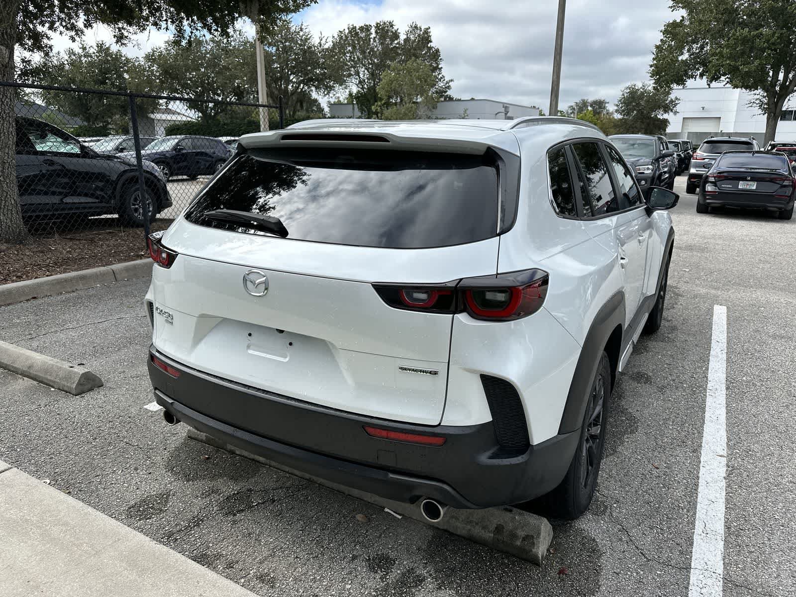 Used 2024 MAZDA CX-50 AWD 2.5 S w/ Accent Package image 8