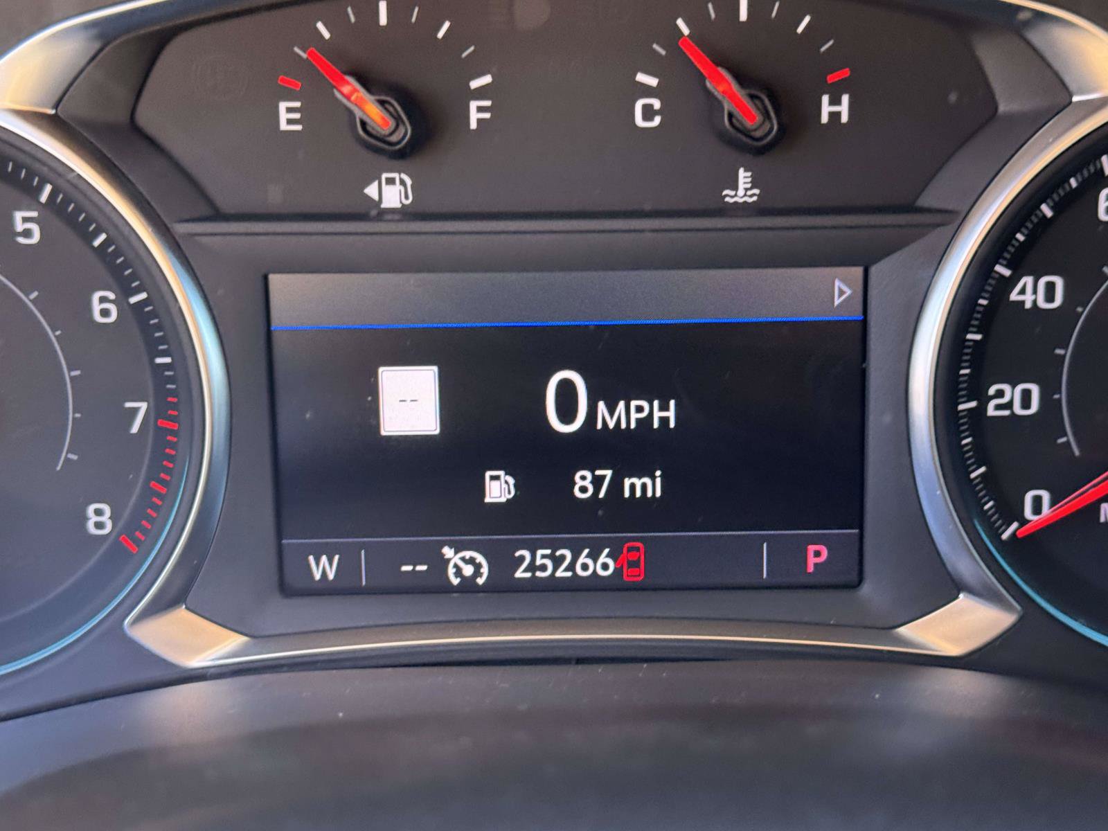 Used 2023 Chevrolet Traverse RS AWD/4WD image 22