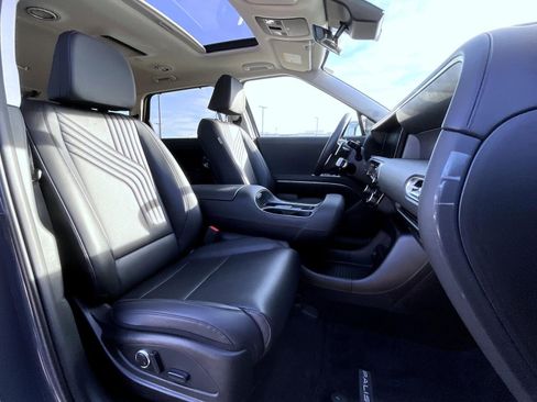 Certified 2026 Hyundai Palisade SEL image 16