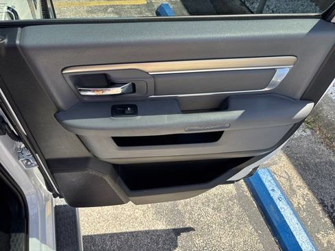 Used 2017 RAM 1500 Lone Star RWD image 61