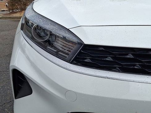 Certified 2024 Kia Forte LXS w/ LXS Technology Package image 11