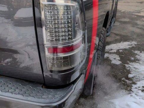 Used 2016 RAM 1500 Express image 27