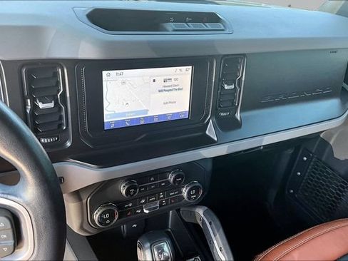 Used 2021 Ford Bronco Big Bend AWD/4WD image 6