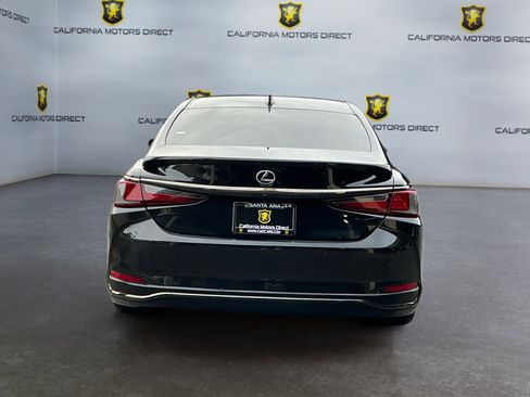 Used 2023 Lexus ES 300h F Sport w/ Accessory Package (Z2) image 6