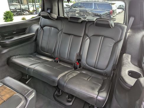 Used 2022 Jeep Grand Wagoneer Series II w/ Convenience Group III AWD/4WD image 53