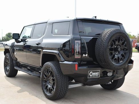 New 2025 GMC Hummer EV 2X image 5