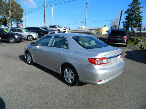 Used 2013 Toyota Corolla L image 6