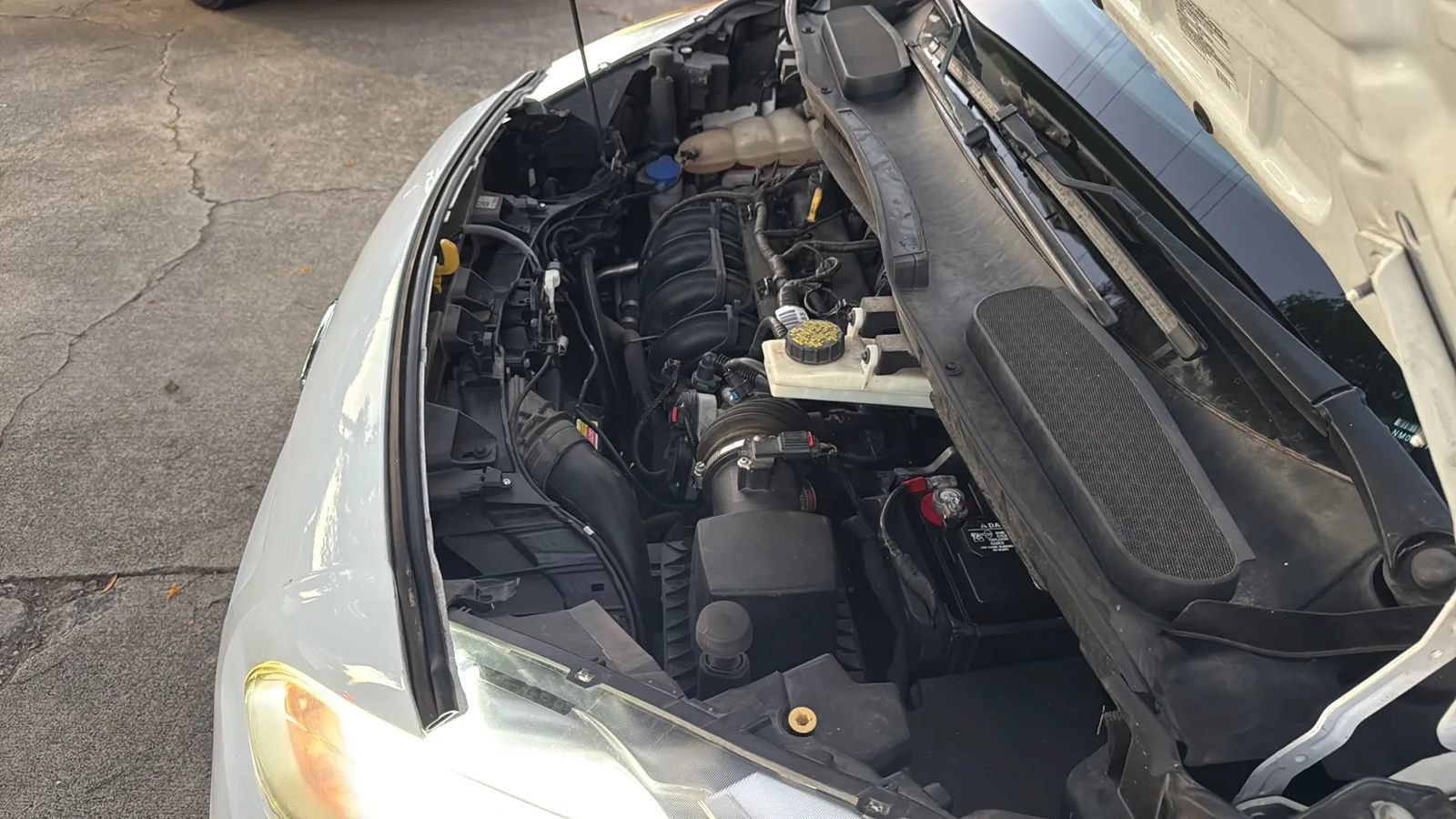 Used 2018 Ford Transit Connect XLT FWD image 30
