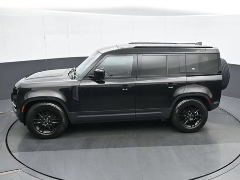 Used 2024 Land Rover Defender 110 S AWD/4WD image 18