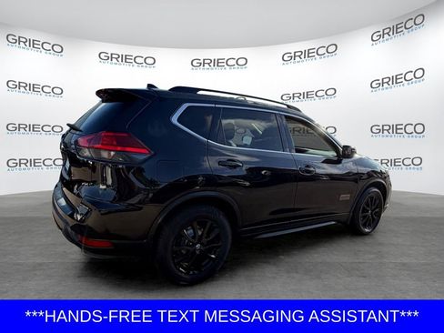 Used 2017 Nissan Rogue SV FWD image 6