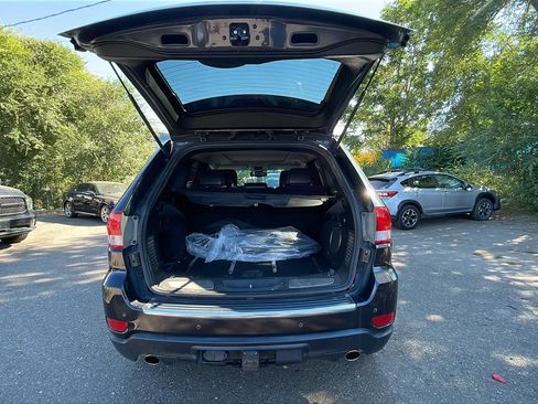 Used 2012 Jeep Grand Cherokee Limited w/ Trailer Tow Group IV AWD/4WD image 18