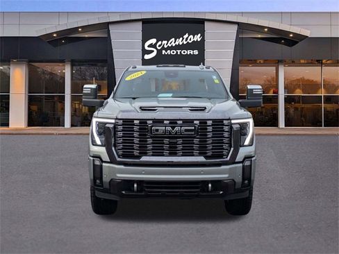 Used 2024 GMC Sierra 2500 Denali Ultimate w/ Max Trailering Package image 8