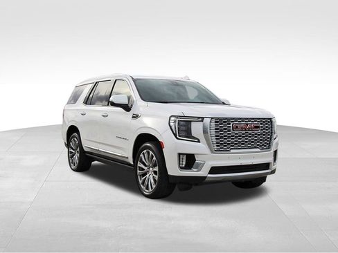 Used 2021 GMC Yukon Denali w/ Denali Premium Package image 1
