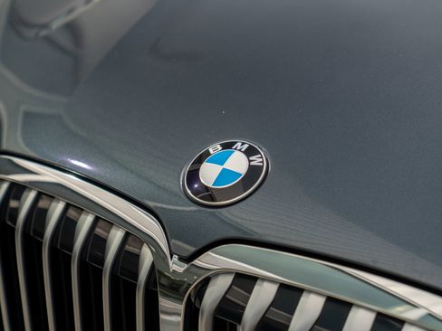 Used 2019 BMW X7 xDrive40i w/ Premium Package image 4