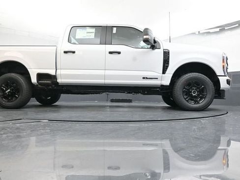 Certified 2026 Ford F250 XL w/ STX Appearance Package AWD/4WD image 32
