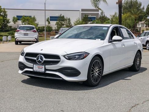 Used 2023 Mercedes-Benz C 300 Sedan image 9