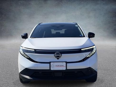 New 2026 Nissan Leaf Platinum+ w/ Cargo Package (Platinum+) image 6