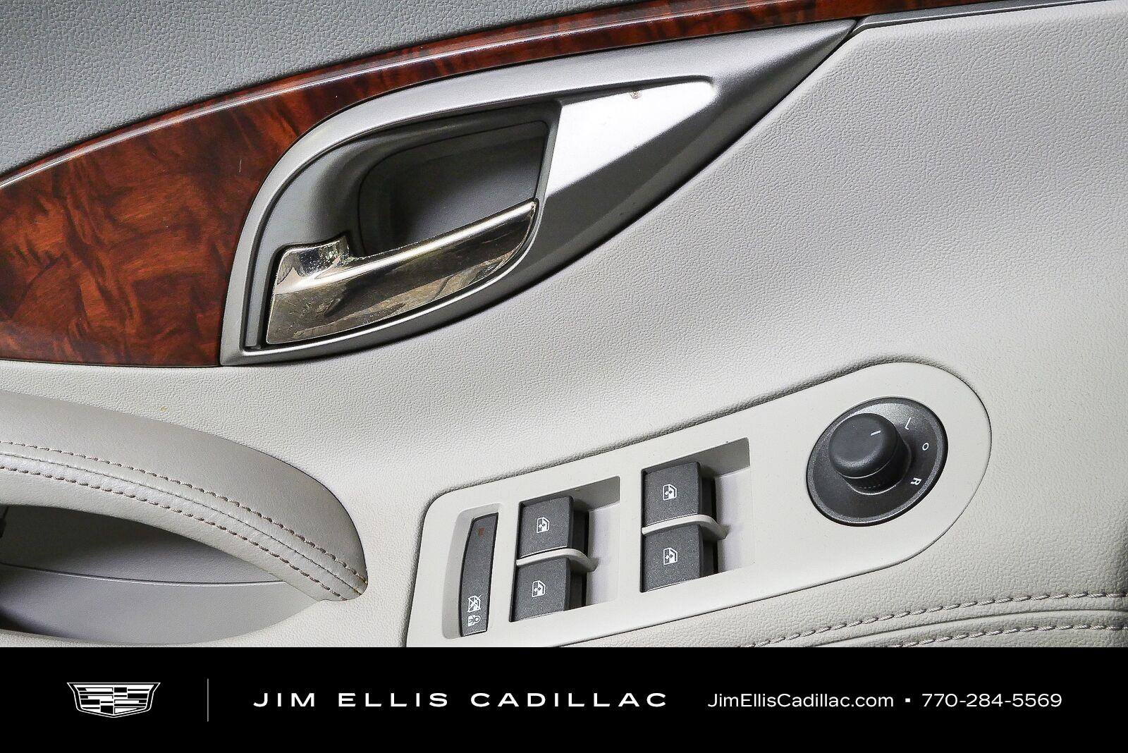 Used 2010 Buick LaCrosse CXL FWD image 6