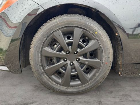 Certified 2020 Toyota Corolla LE FWD image 9