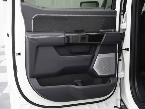 New 2025 Ford F150 Lightning Platinum image 24