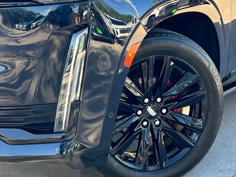 Used 2022 Cadillac Escalade Sport Platinum AWD/4WD image 8