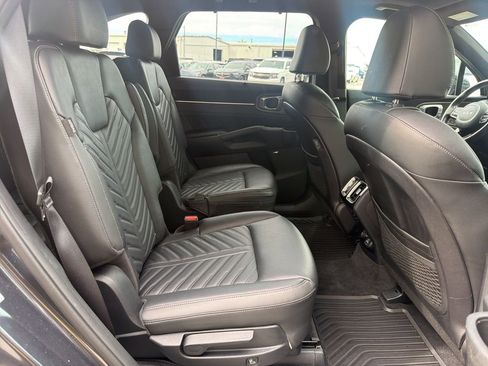 Used 2024 Kia Sorento SX Prestige AWD/4WD image 31