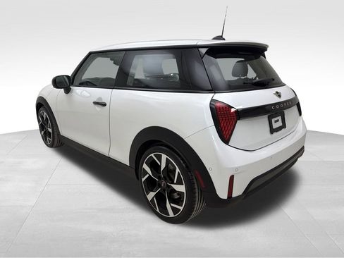 Certified 2025 MINI Cooper S image 7