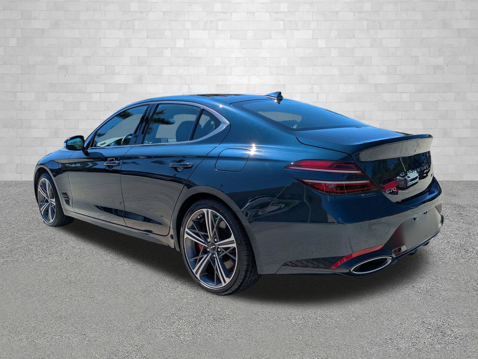 Used 2024 Genesis G70 2.5T w/ Sport Prestige Package AWD/4WD image 4