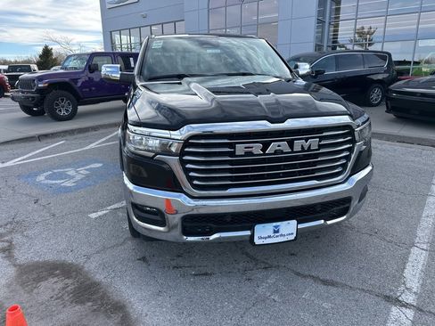 Used 2025 RAM 1500 Laramie image 5