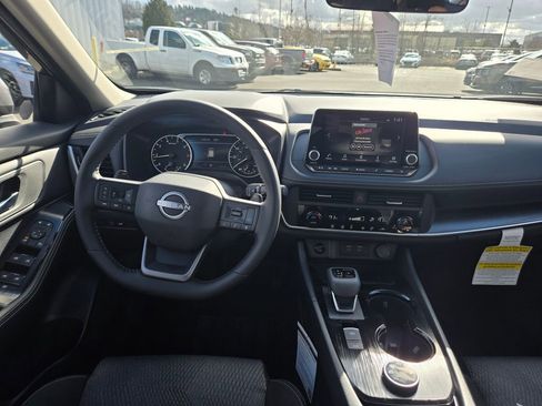 New 2026 Nissan Rogue SV image 11