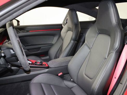 Certified 2026 Porsche 911 Carrera T RWD image 5