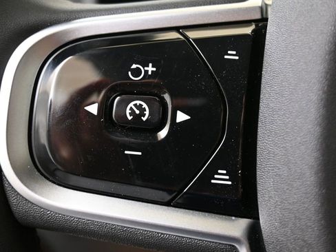 New 2026 Volvo XC90 B6 Ultra w/ Protection Package Premier AWD/4WD image 25