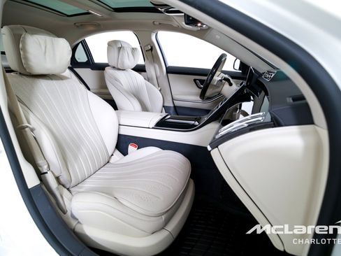 Used 2022 Mercedes-Benz S 500 4MATIC image 24