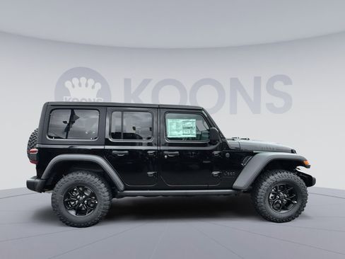 New 2025 Jeep Wrangler Willys image 8