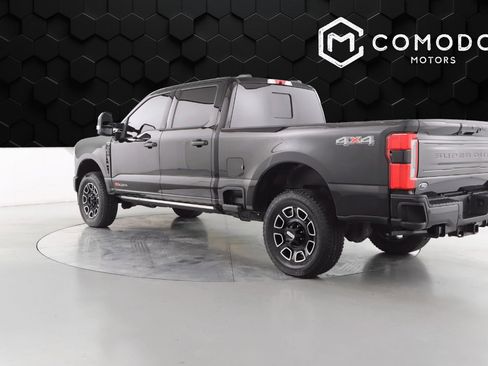 Used 2025 Ford F250 Platinum image 5