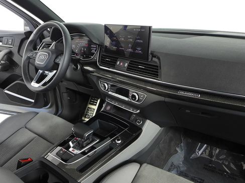 Used 2023 Audi SQ5 Premium Plus w/ Premium Plus Package AWD/4WD image 13