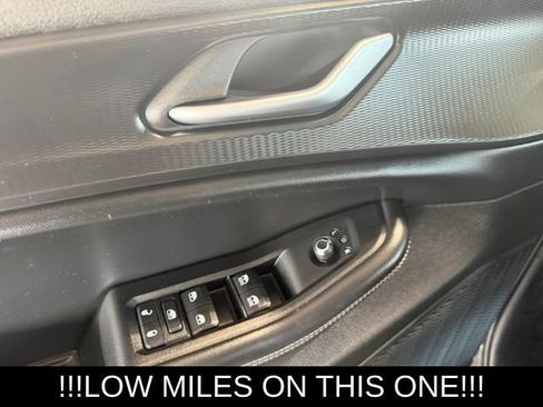 Used 2023 Jeep Grand Cherokee Laredo w/ Trailer Tow Prep Group (B) AWD/4WD image 16