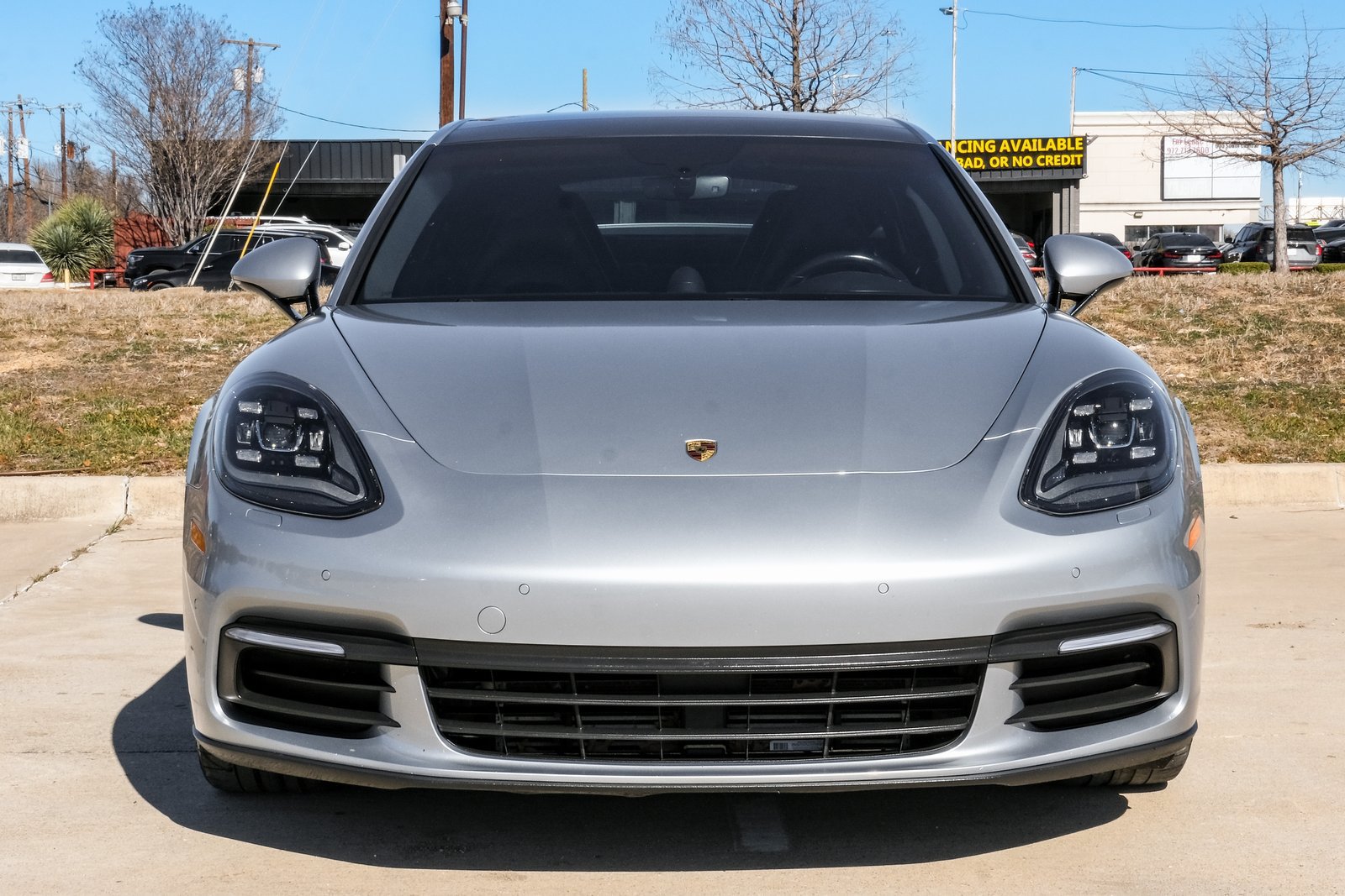 Used 2018 Porsche Panamera 4 AWD/4WD image 3