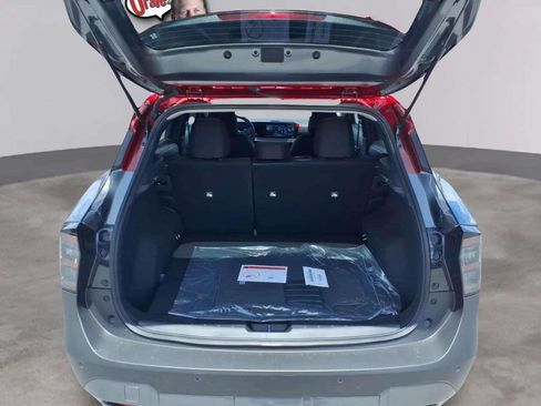 New 2026 Nissan Kicks SV FWD image 9