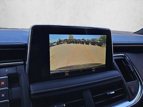 Used 2022 GMC Yukon SLT AWD/4WD image 14