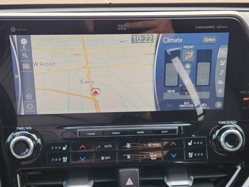 Used 2021 Toyota Highlander Platinum image 5